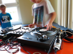 DJ School - MISCHUKULT